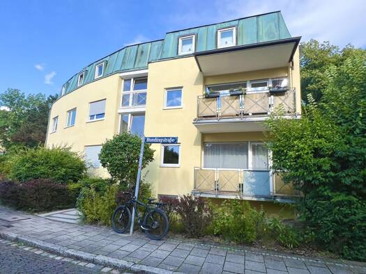 Wohnung zum Kauf 675.000 € 3 Zimmer 68 m² München 80639
