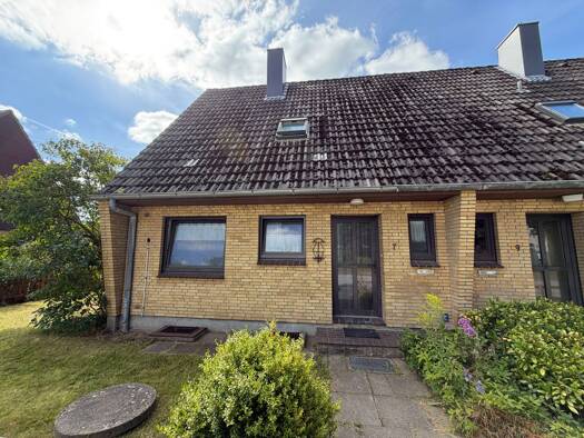 Doppelhaushälfte zur Miete 777 € 4 Zimmer 70 m² frei ab sofort Bredstedt 25821