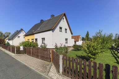 Immobilie zum Kauf als Kapitalanlage geeignet 149.900 € 4 Zimmer 90 m² 680,2 m² Grundstück Röhrsdorf 960 Chemnitz 09247