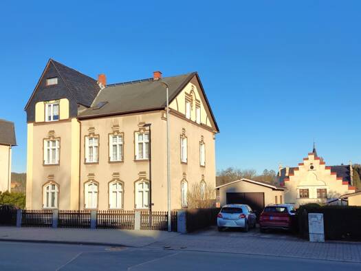Mehrfamilienhaus zum Kauf 139.000 € 11 Zimmer 258 m² 770 m² Grundstück Adorf Adorf 08626