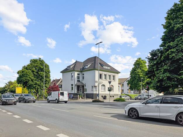 Wohn- und Geschäftshaus zum Kauf als Kapitalanlage geeignet 799.000 € 12 Zimmer 422,5 m² 657 m² Grundstück Mitte Schwerte 58239