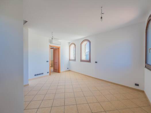 Wohnung zum Kauf 450.000 € 4 Zimmer 118 m² frei ab sofort Savona