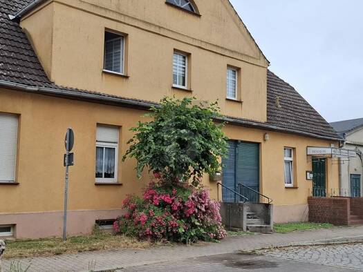 Bauernhaus zum Kauf 299.500 € 9 Zimmer 2.460 m² Grundstück Neustadt Neustadt (Dosse) 16845