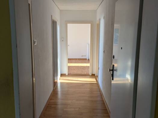 Wohnung zur Miete 800 € 3 Zimmer 67 m² Geschoss 2/3 frei ab 01.02.2026 Hochfeld Augsburg 86159