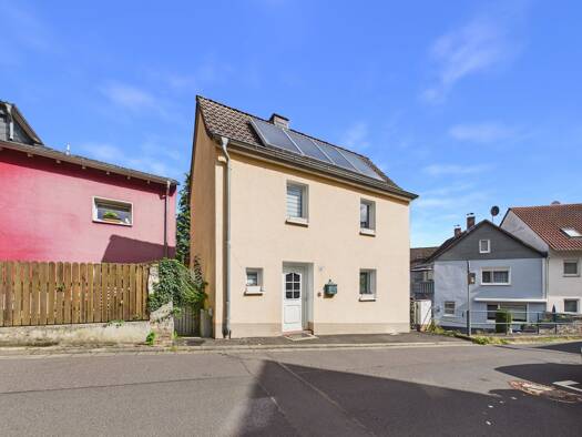Einfamilienhaus zum Kauf 132.000 € 3 Zimmer 73 m² 150 m² Grundstück Kohden Nidda 63667