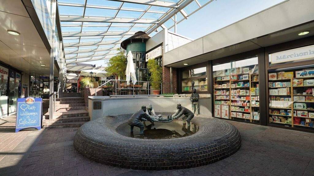 Sonstiges zum Kauf provisionsfrei als Kapitalanlage geeignet 2.600.000 € 1.572 m² 1.158 m² Grundstück Jülich 52428