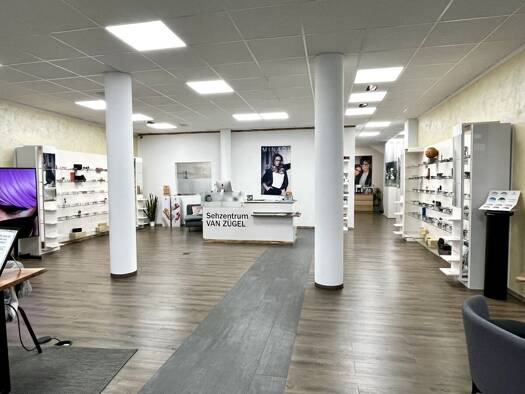 Verkaufsfläche zur Miete 1.665 € 3 Zimmer Innenstadt Zwickau 08056