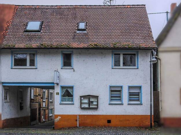 Mehrfamilienhaus zum Kauf provisionsfrei 189.000 € 10 Zimmer 170 m² 588 m² Grundstück Dauernheim Ranstadt 63691