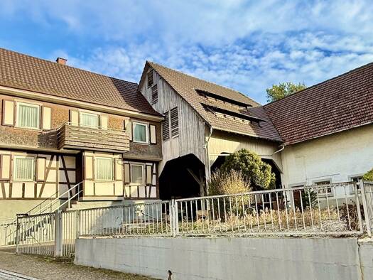 Haus zum Kauf 325.000 € 7 Zimmer 125 m² 1.040 m² Grundstück Weinbergstraße 12 Friesenheim 77948