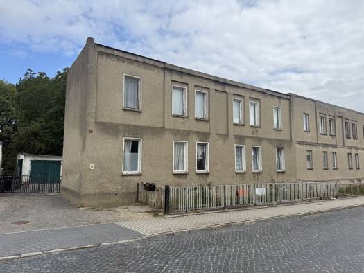 Mehrfamilienhaus zum Kauf 35.000 € 191 m² 501 m² Grundstück Hohenleipisch Hohenleipisch 04934
