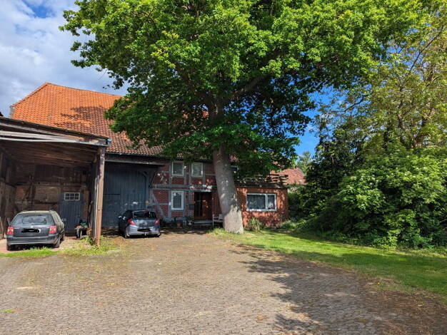 Bauernhaus zum Kauf provisionsfrei 270.000 € 10 Zimmer 523 m² 1.631 m² Grundstück Düstere Straße 4 Gadenstedt Ilsede 31246