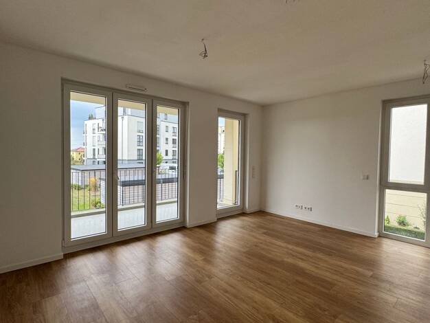 Wohnung zur Miete 992 € 3 Zimmer 81,3 m² 1. Geschoss Bauernfeldallee 4 Nauen Nauen 14641