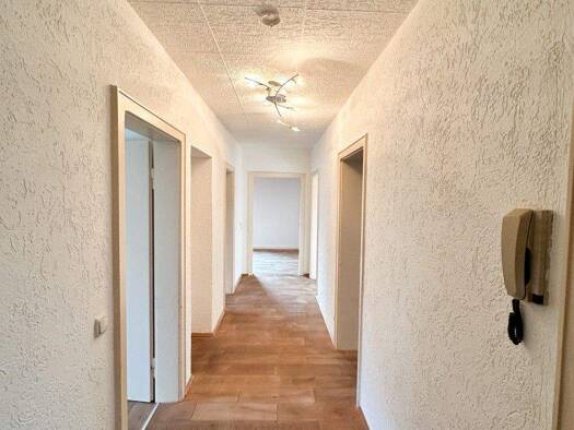 Wohnung zur Miete 860 € 4 Zimmer 94 m² 1. Geschoss frei ab sofort Janahof Cham 93413