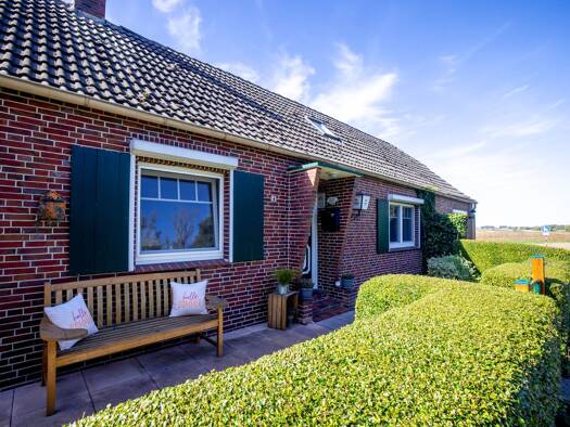 Einfamilienhaus zum Kauf 284.900 € 4 Zimmer 122,1 m² 997 m² Grundstück Funnix Wittmund 26409