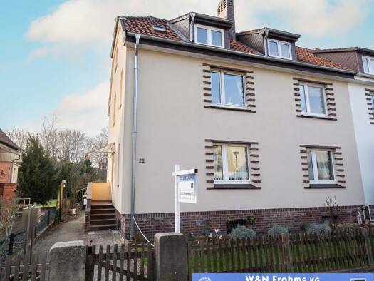 Mehrfamilienhaus zum Kauf 300.000 € 8 Zimmer 170 m² 541 m² Grundstück An der Beeke 22 Klein Hehlen Celle 29223