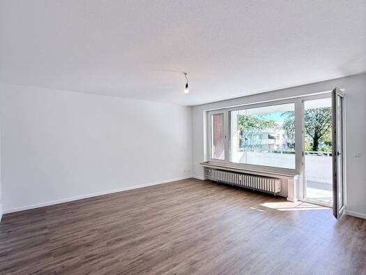 Wohnung zum Kauf 335.000 € 4 Zimmer 94 m² Geschoss 1/4 frei ab sofort Corellistraße 15 Urdenbach Düsseldorf 40593