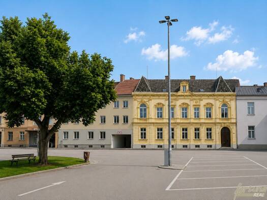 Sonstiges zum Kauf als Kapitalanlage geeignet 1.950.000 € 818 m² 543 m² Grundstück Rathausplatz 14 Stockerau 2000