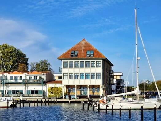 Wohnung zum Kauf 190.000 € 2 Zimmer 42,2 m² 2. Geschoss frei ab sofort Karlshagen 17449