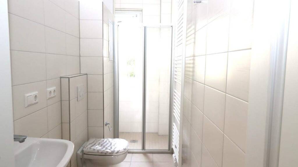Wohnung zur Miete 302 € 2 Zimmer 48 m² EG frei ab sofort Albert-Schweitzer-Straße 28 Altendorf Chemnitz 09116