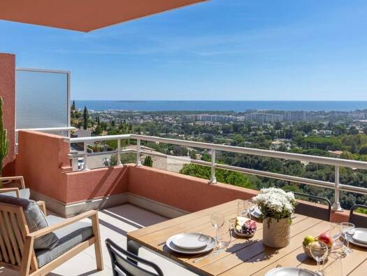 Wohnung zum Kauf 340.000 € 39 m² Le Roc Fleuri-Capitou (Jeanne d'Arc) Mandelieu-la-Napoule 06210