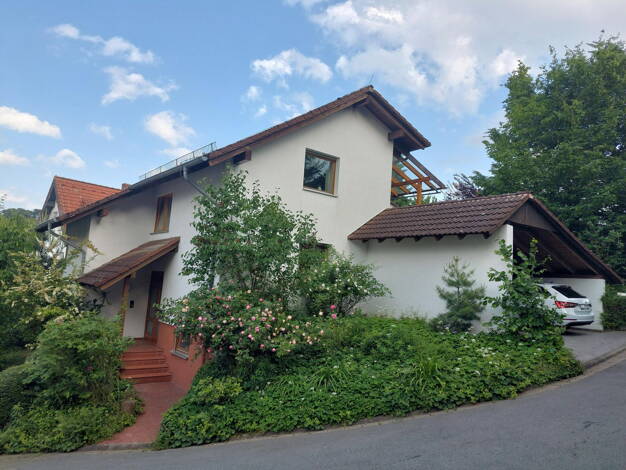 Mehrfamilienhaus zum Kauf provisionsfrei 620.000 € 5 Zimmer 143 m² 389 m² Grundstück Ober-Beerbach Seeheim-Jugenheim 64342