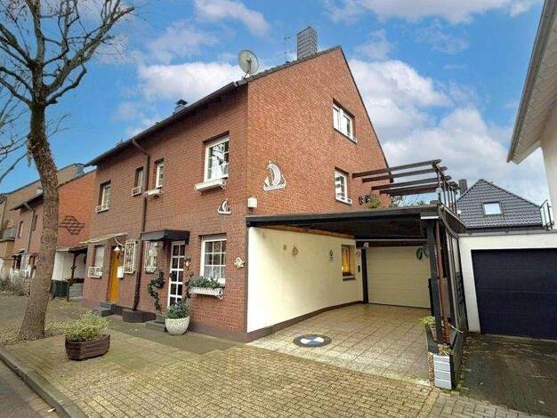 Doppelhaushälfte zum Kauf 329.000 € 6 Zimmer 125 m² 145 m² Grundstück Eisenheim Oberhausen 46117