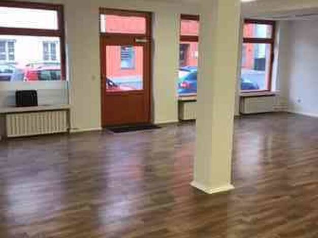Laden zur Miete provisionsfrei 558 € 2 Zimmer 79,7 m² Verkaufsfläche Königstraße 28 Innenstadt Fürth 90762