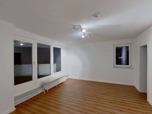Wohnung zur Miete 449 € 2 Zimmer 54,3 m² 1. Geschoss frei ab 01.11.2026 Lübecker Straße 15 Plön 24306