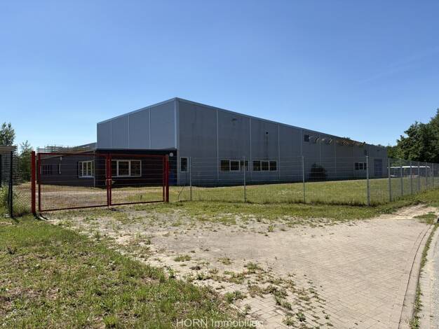 Produktionshalle zum Kauf 10.000 m² Lagerfläche Tarmow Fehrbellin 16833