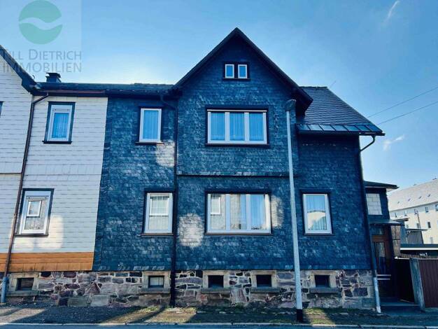 Einfamilienhaus zum Kauf 99.000 € 9 Zimmer 140 m² 436 m² Grundstück frei ab sofort Großbreitenbach 98701