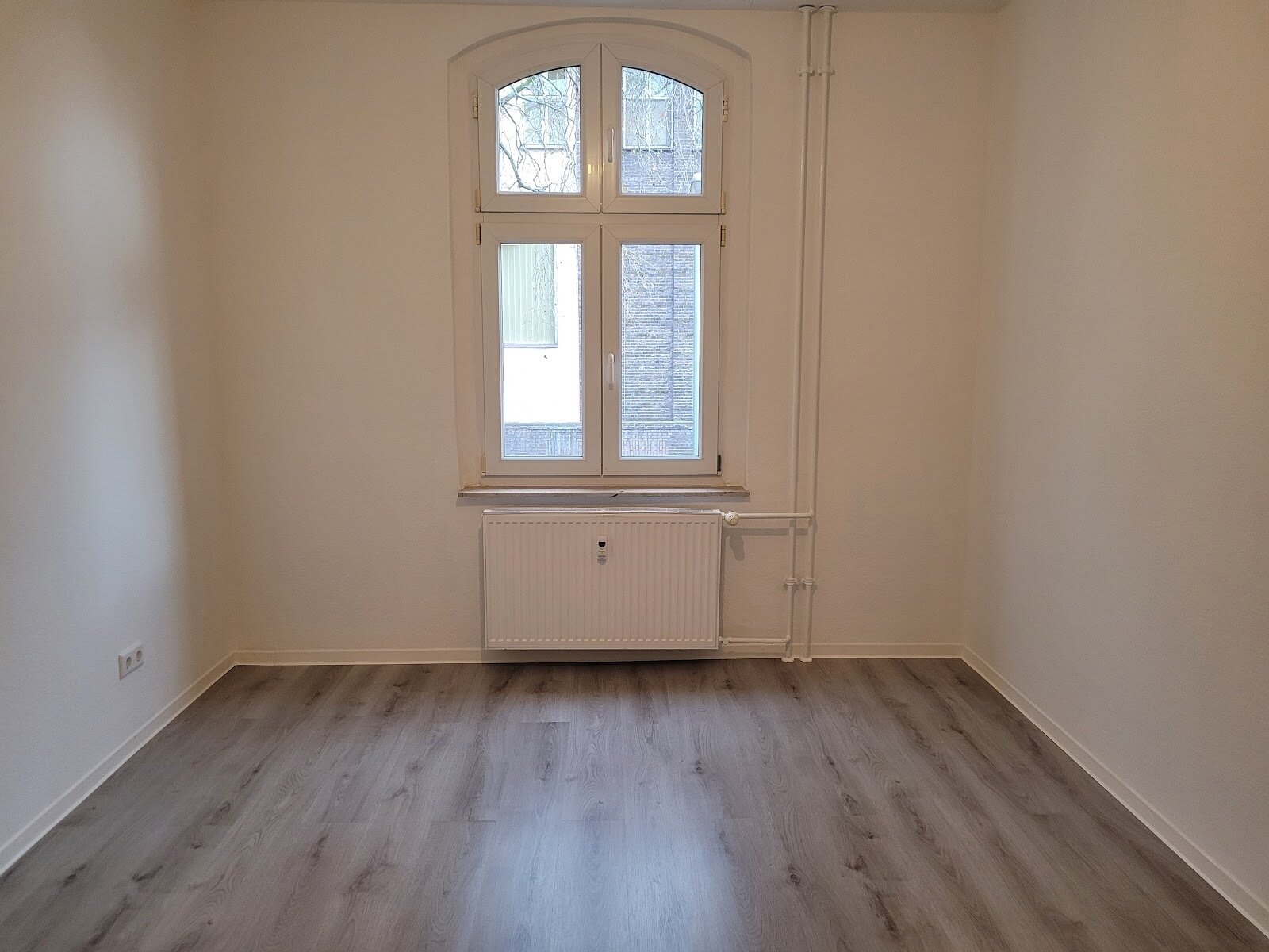 Wohnung zur Miete 332 € 3 Zimmer 53,5 m²<br/>Wohnfläche 2.<br/>Geschoss Marienstraße 37 Marxloh Duisburg 47169