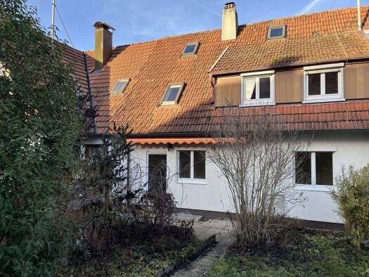 Reihenmittelhaus zur Miete 1.150 € 5 Zimmer 115 m² frei ab 01.01.2026 Aidlingen 71134