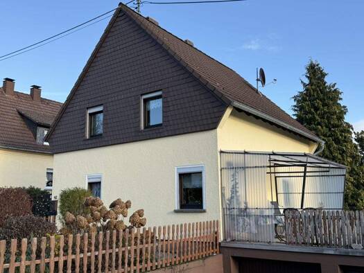 Einfamilienhaus zum Kauf 170.000 € 6 Zimmer 170 m² 638 m² Grundstück Puderbach 56305