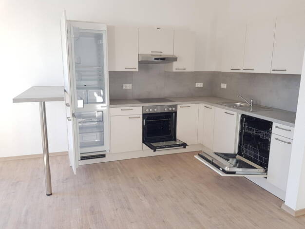 Wohnung zur Miete 475 € 3 Zimmer 61 m² 1. Geschoss Leißnerstraße 72 Stadtmitte Plauen 08525