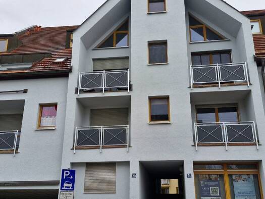 Tiefgarage zur Miete provisionsfrei 49 € 12 m² Baiersdorf 91083