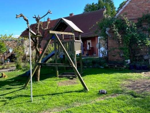 Doppelhaushälfte zum Kauf 150.777 € 5 Zimmer 145 m² 1.604 m² Grundstück Groß Vielen Penzlin 17217