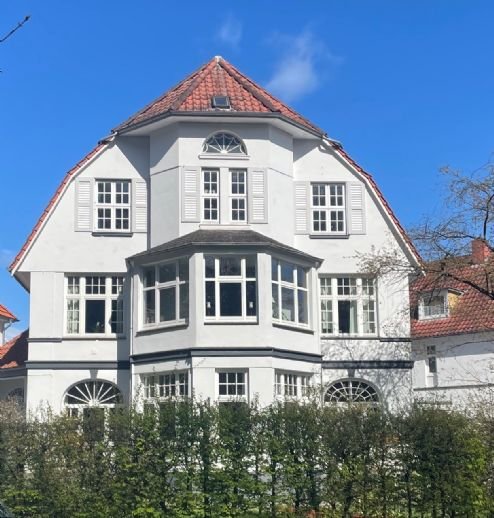 Villa zum Kauf provisionsfrei 845.500 € 375 m²<br/>Wohnfläche 601 m²<br/>Grundstück Nikolausstraße 19 Wahlbezirk 3 Bad Schwartau 23611