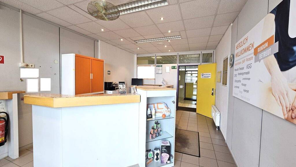 Praxis zur Miete 2.754 € 309,5 m² Bürofläche Bietigheim Bietigheim-Bissingen 74321