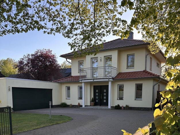 Villa zum Kauf provisionsfrei 749.000 € 5 Zimmer 149 m² 1.000 m² Grundstück Hude Hude (Oldenburg) 27798
