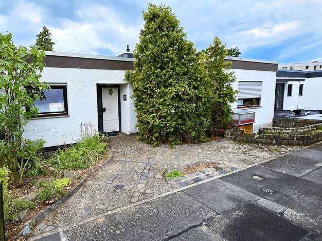 Bungalow zum Kauf provisionsfrei 489.000 € 5 Zimmer 113,5 m² 334 m² Grundstück Weiskirchen Rodgau 63110