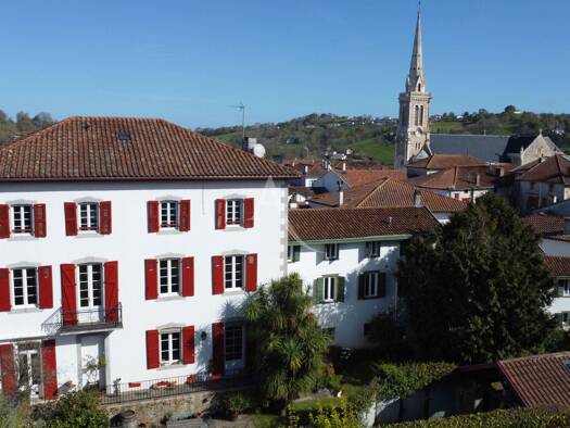 Einfamilienhaus zum Kauf 1.090.000 € 15 Zimmer 398 m² 959 m² Grundstück Est HASPARREN 64240