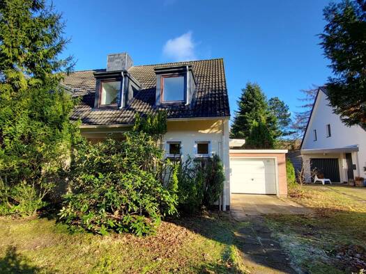 Doppelhaushälfte zur Miete 1.800 € 4,5 Zimmer 100 m² frei ab sofort Sasel Hamburg 22395