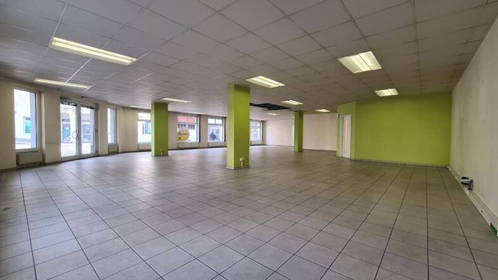 Laden zum Kauf 380.000 € Bludenz 6700