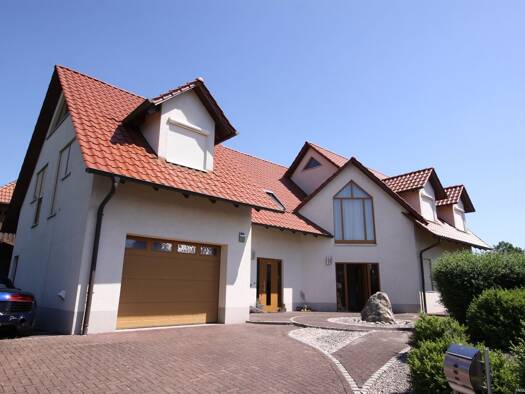 Mehrfamilienhaus zum Kauf 799.000 € 9 Zimmer 309 m² 714 m² Grundstück Wasbüttel 38553