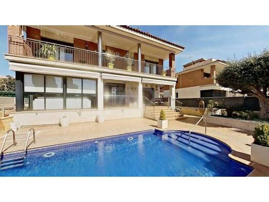 Villa zum Kauf 645.000 € 5 Zimmer 384 m² 265 m² Grundstück Calafell 43882