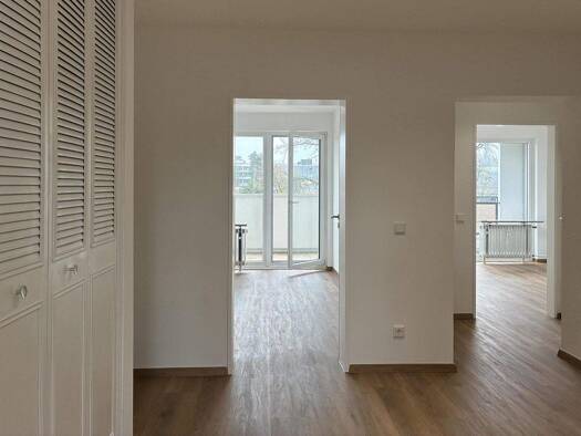 Wohnung zum Kauf 329.000 € 3 Zimmer 91 m² 3. Geschoss Erkrath 40699