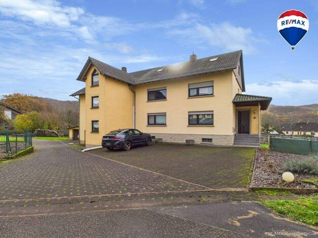 Mehrfamilienhaus zum Kauf 349.000 € 8 Zimmer 323 m² 1.528 m² Grundstück Lockweiler Wadern / Lockweiler 66687