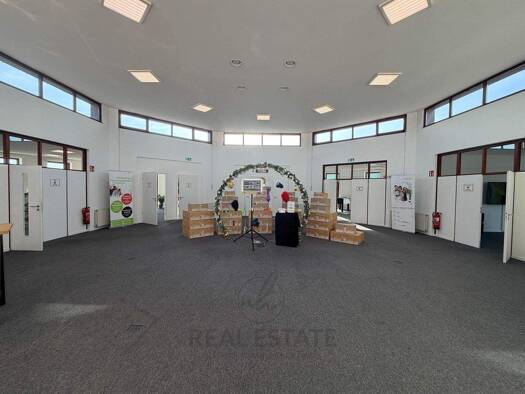 Bürofläche zur Miete 9,80 € 520 m² Bürofläche Garstedt Norderstedt 22848