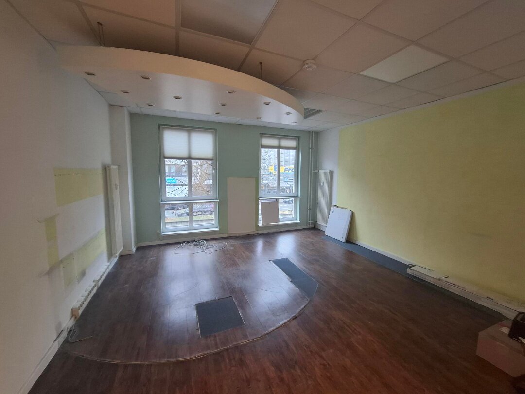 Praxis zur Miete 1.926 € 135,1 m²<br/>Bürofläche Müllerstraße 51 Wedding Berlin 13349