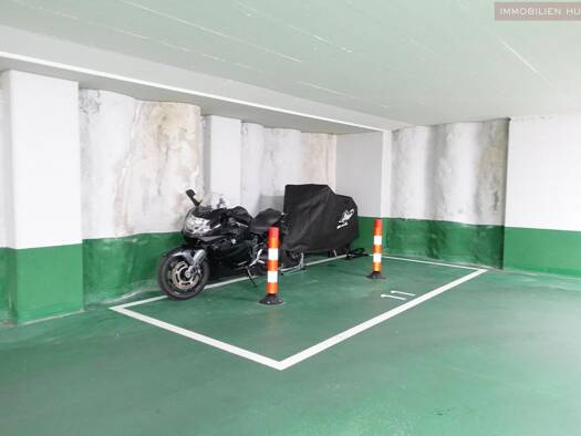 Tiefgaragenstellplatz zur Miete 62,50 € Wien 1070